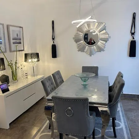 Casa Dolly Boutique *